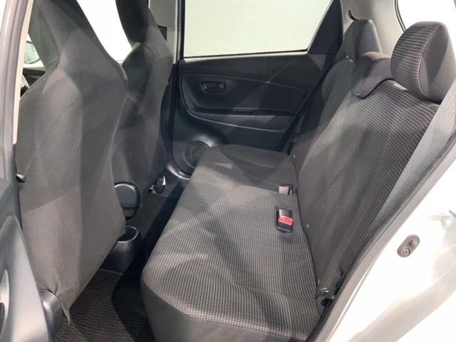 ヴィッツ Ｆ　１年保証　ワンオ－ナ－　純正ナビ　ＴＶ　Ｒカメラ　ＢＴオ－ディオ　ＥＴＣ　横滑り防止　キ－レス　整備記録簿　Ｗエアバッグ　エアコン（31枚目）