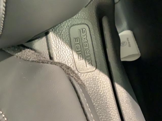 ヴェゼル ｅ：ＨＥＶ　Ｚ　Ｈ　ＳＥＮＳＩＮＧ　最長５年保証　純正ナビ　ＴＶ　Ｒカメラ　マルチビュ－　ＢＴオ－ディオドラレコ　ＥＴＣ　ＬＥＤライト　ＶＳＡ　シ－トヒ－タ－　クルコン　アルミ　スマ－トキ－　盗難防止装置　整備記録簿（24枚目）