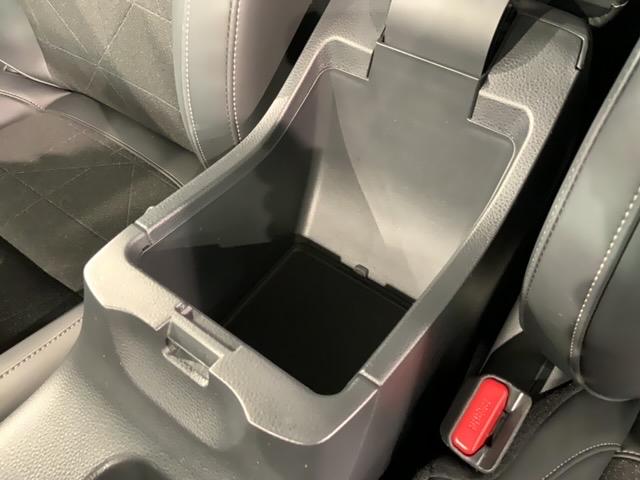 ヴェゼル ｅ：ＨＥＶ　Ｚ　Ｈ　ＳＥＮＳＩＮＧ　最長５年保証　純正ナビ　ＴＶ　Ｒカメラ　マルチビュ－　ＢＴオ－ディオドラレコ　ＥＴＣ　ＬＥＤライト　ＶＳＡ　シ－トヒ－タ－　クルコン　アルミ　スマ－トキ－　盗難防止装置　整備記録簿（26枚目）