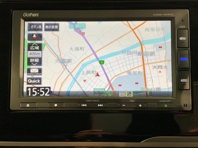 フィットハイブリッド Ｌ　ホンダセンシング　最長５年保証　ナビＶＸＭ－１９４Ｃｉ　Ｒカメラ　ＢＴオ－ディオ　ドラレコ　ＥＴＣ　ＬＥＤライト　ＶＳＡ　クルコン　フォグ　ドアバイザー　スマートキー　盗難防止装置　整備記録簿　ＡＡＣ　Ｗエアバッグ（6枚目）