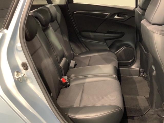 フィットハイブリッド Ｌ　ホンダセンシング　最長５年保証　ナビＶＸＭ－１９４Ｃｉ　Ｒカメラ　ＢＴオ－ディオ　ドラレコ　ＥＴＣ　ＬＥＤライト　ＶＳＡ　クルコン　フォグ　ドアバイザー　スマートキー　盗難防止装置　整備記録簿　ＡＡＣ　Ｗエアバッグ（18枚目）