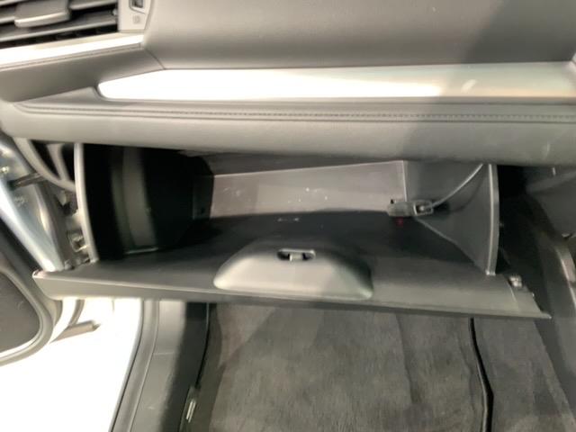 フィットハイブリッド Ｌ　ホンダセンシング　最長５年保証　ナビＶＸＭ－１９４Ｃｉ　Ｒカメラ　ＢＴオ－ディオ　ドラレコ　ＥＴＣ　ＬＥＤライト　ＶＳＡ　クルコン　フォグ　ドアバイザー　スマートキー　盗難防止装置　整備記録簿　ＡＡＣ　Ｗエアバッグ（26枚目）