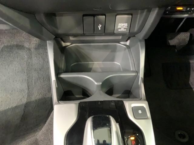 フィットハイブリッド Ｌ　ホンダセンシング　最長５年保証　ナビＶＸＭ－１９４Ｃｉ　Ｒカメラ　ＢＴオ－ディオ　ドラレコ　ＥＴＣ　ＬＥＤライト　ＶＳＡ　クルコン　フォグ　ドアバイザー　スマートキー　盗難防止装置　整備記録簿　ＡＡＣ　Ｗエアバッグ（27枚目）