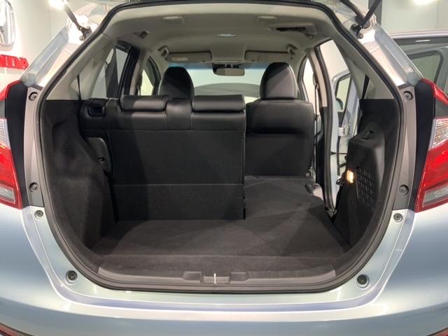 フィットハイブリッド Ｌ　ホンダセンシング　最長５年保証　ナビＶＸＭ－１９４Ｃｉ　Ｒカメラ　ＢＴオ－ディオ　ドラレコ　ＥＴＣ　ＬＥＤライト　ＶＳＡ　クルコン　フォグ　ドアバイザー　スマートキー　盗難防止装置　整備記録簿　ＡＡＣ　Ｗエアバッグ（37枚目）