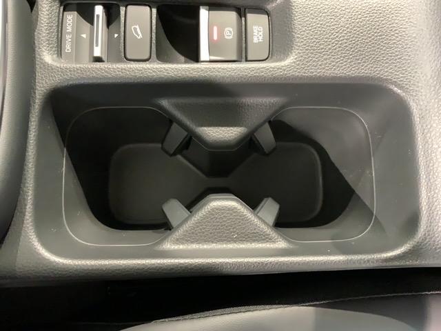 ヴェゼル ｅ：ＨＥＶ　Ｚ　Ｈ　ＳＥＮＳＩＮＧ　最長５年保証　ワンオ－ナ－　純正ナビ　ＴＶ　Ｒカメラ　ＢＴオ－ディオ　ドラレコ　ＥＴＣ　ＬＥＤライト　ＶＳＡシ－トヒ－タ－　クルコン　アルミ　スマ－トキ－　盗難防止装置　整備記録簿（25枚目）