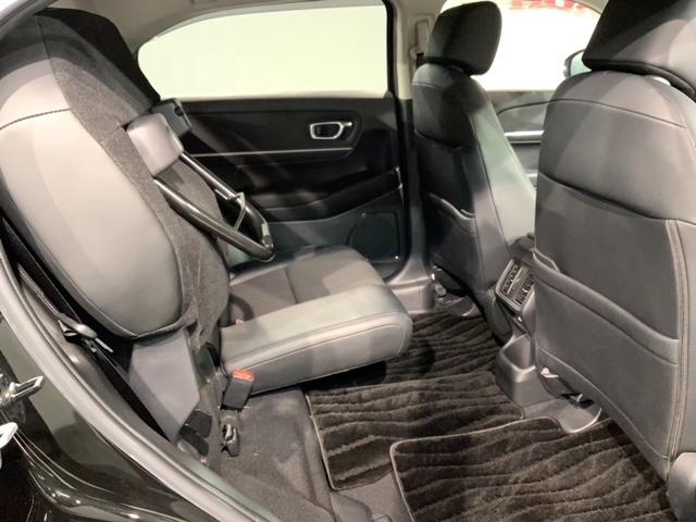 ヴェゼル ｅ：ＨＥＶ　Ｚ　Ｈ　ＳＥＮＳＩＮＧ　最長５年保証　ワンオ－ナ－　純正ナビ　ＴＶ　Ｒカメラ　ＢＴオ－ディオ　ドラレコ　ＥＴＣ　ＬＥＤライト　ＶＳＡシ－トヒ－タ－　クルコン　アルミ　スマ－トキ－　盗難防止装置　整備記録簿（32枚目）