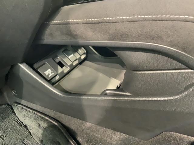 ヴェゼル ハイブリッドRS・ホンダセンシング 1年保証 ワンオーナー ナビVXM-175VFEi TV Rカメラ CD録音 BTオ-ディオ DVD ETC LEDライト VSA シ-トヒ-タ- クルコン アルミ スマ-トキ- スペアキ- AAC(29枚目)