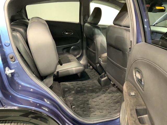 ヴェゼル ハイブリッドRS・ホンダセンシング 1年保証 ワンオーナー ナビVXM-175VFEi TV Rカメラ CD録音 BTオ-ディオ DVD ETC LEDライト VSA シ-トヒ-タ- クルコン アルミ スマ-トキ- スペアキ- AAC(35枚目)