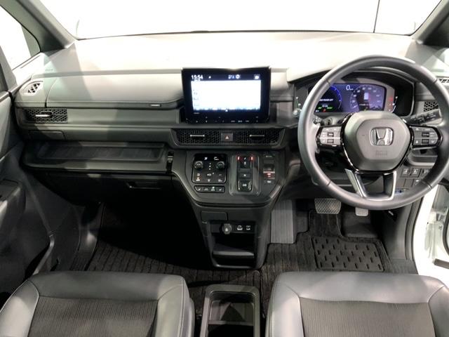 ステップワゴン ｅ：ＨＥＶスパーダ　Ｈ　ＳＥＮＳＩＮＧ　最長５年保証　ワンオ－ナ－　ナビＬＸＭ－２３７ＶＦＮｉ　ＴＶ　Ｒカメラ　マルチビュ－　ＣＤ録音　ＢＴオ－ディオ　ＤＶＤ　ドラレコ　ＥＴＣ　ＬＥＤライト　両側電動ドア　ＶＳＡ　アルミ（8枚目）