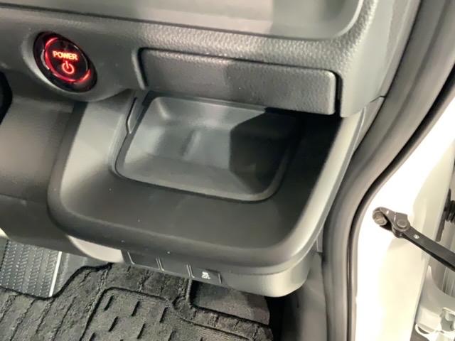 ステップワゴン ｅ：ＨＥＶスパーダ　Ｈ　ＳＥＮＳＩＮＧ　最長５年保証　ワンオ－ナ－　ナビＬＸＭ－２３７ＶＦＮｉ　ＴＶ　Ｒカメラ　マルチビュ－　ＣＤ録音　ＢＴオ－ディオ　ＤＶＤ　ドラレコ　ＥＴＣ　ＬＥＤライト　両側電動ドア　ＶＳＡ　アルミ（29枚目）