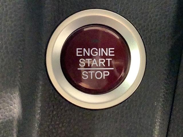 フィット 13G・Lパッケージ あんしんPKG 1年保証 ナビVXM-165VFi TV Rカメラ CD録音 BTオ-ディオ DVD ドラレコ ETC LEDライト VSA クルコン アルミ スマートキー 盗難防止装置 整備記録簿(14枚目)