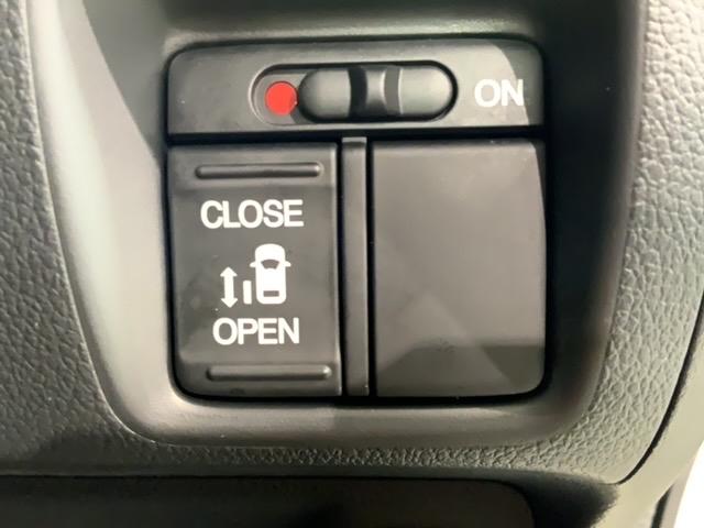 N-BOXカスタム G・Lパッケージ いまコレ+新品マット付 1年保証 ナビVXM-155VSi TV Rカメラ BTオ-ディオ DVD ドラレコ HID VSA アルミ スマ-トキ- スペアキ- 盗難防止装置 整備記録簿 ベンチシ-ト(13枚目)