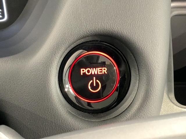 フィット ｅ：ＨＥＶホーム　ＨＳＥＮＳＩＮＧ新車保証試乗車ワンオーナー　前後誤発進抑制機能　助手席エアバッグ　運転席エアバッグ　１オナ　ＬＥＤライト　ＵＳＢ接続　バックカメラ　ＡＢＳ　サイドエアバッグ　オートクルーズコントロール（14枚目）