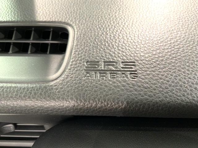 フィット ｅ：ＨＥＶホーム　ＨＳＥＮＳＩＮＧ新車保証試乗車ワンオーナー　前後誤発進抑制機能　助手席エアバッグ　運転席エアバッグ　１オナ　ＬＥＤライト　ＵＳＢ接続　バックカメラ　ＡＢＳ　サイドエアバッグ　オートクルーズコントロール（23枚目）