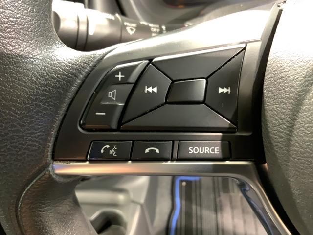 ノート ｅ－パワーＸ　最長５年保証　ワンオ－ナ－　ナビ　ＴＶ　Ｒカメラ　マルチビュ－　ＤＶＤ　衝突軽減Ｂ　ＥＴＣ　ＬＥＤライト　横滑り防止　アルミ　スマ－トキ－　スペアキー　盗難防止装置　整備記録簿　ドアバイザ－　ＡＡＣ（9枚目）