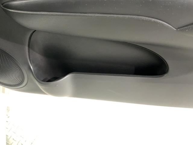 ノート ｅ－パワーＸ　最長５年保証　ワンオ－ナ－　ナビ　ＴＶ　Ｒカメラ　マルチビュ－　ＤＶＤ　衝突軽減Ｂ　ＥＴＣ　ＬＥＤライト　横滑り防止　アルミ　スマ－トキ－　スペアキー　盗難防止装置　整備記録簿　ドアバイザ－　ＡＡＣ（27枚目）