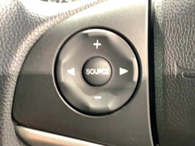 フィット 13G・Lパッケージ あんしんPKG 1年保証 ナビVXM-152VFi TV Rカメラ CD録音 DVD ドラレコ ETC LEDライト VSA アルミ ドアバイザー スマートキー 盗難防止装置 整備記録簿 AAC(9枚目)