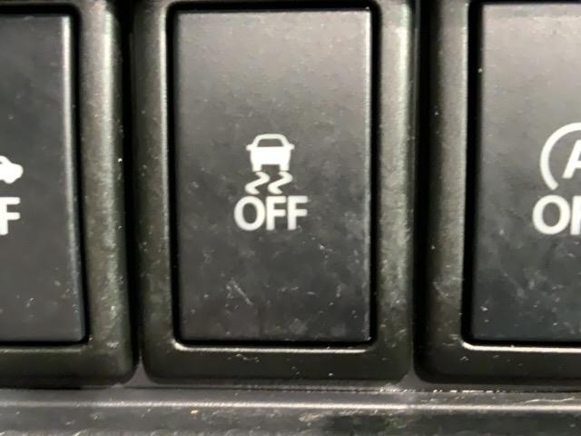 横滑り防止装置がついています。いざという時に安心ですね。