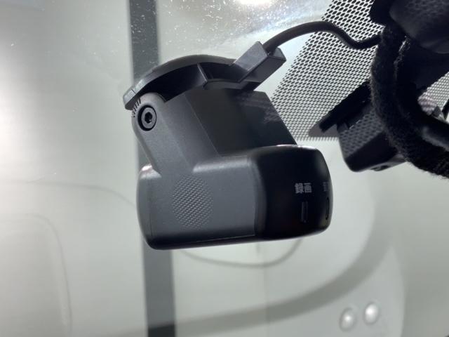 キックス Ｘツートーンインテリアエディション　２ト－ン　最長５年保証　純正ナビ　ＴＶ　Ｒカメラ　マルチビュー　ＣＤ録音　ＢＴオ－ディオ　ＤＶＤ　ドラレコ　衝突軽減Ｂ　ＥＴＣ　ＬＥＤライト　横滑り防止　シートヒーター　クルコン　アルミ　フォグ（12枚目）