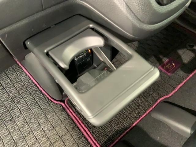 N-WGNカスタム L・ターボホンダセンシング 2ト-ン 最長5年保証 ワンオ-ナ- ナビVXM-215Ci TV Rカメラ BTオ-ディオ シ-トヒ-タ- ETC LEDライト VSA クルコン アルミ スマ-トキ- 盗難防止装置 整備記録簿(26枚目)