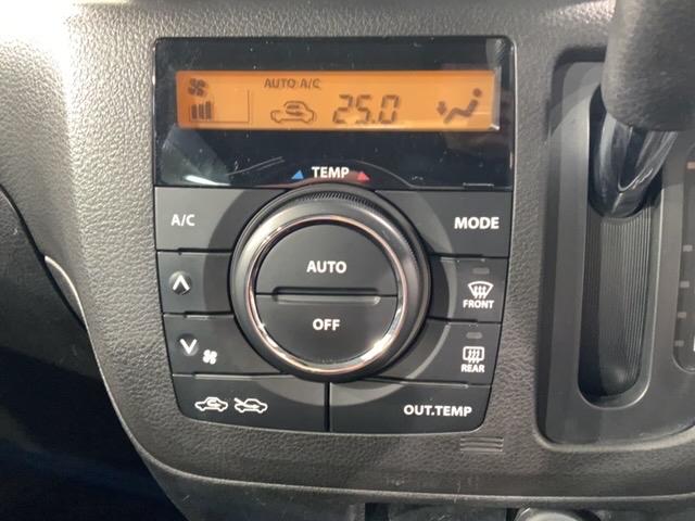 スペーシア Ｇリミテッド　１年保証　純正ナビ　ＴＶ　Ｒカメラ　マルチビュー　ＢＴオ－ディオ　ＤＶＤ　衝突軽減Ｂ　横滑り防止　スマ－トキ－　スペアキー　盗難防止装置　整備記録簿　ドアバイザ－　ベンチシ－ト　ＡＡＣ　Ｗエアバッグ（8枚目）