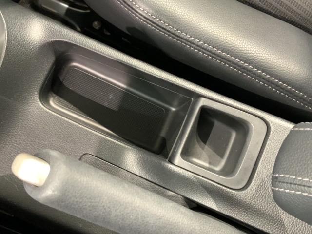 フィットハイブリッド Ｌホンダセンシング　最長５年保証　ナビＶＸＭ－１９５ＶＦｉ　ＴＶ　Ｒカメラ　ＣＤ録音　ＢＴオ－ディオ　ＤＶＤ　ドラレコ　ＥＴＣ　ＬＥＤライト　ＶＳＡ　クルコン　フォグ　スマートキー　盗難防止装置　整備記録簿　ＡＡＣ（28枚目）