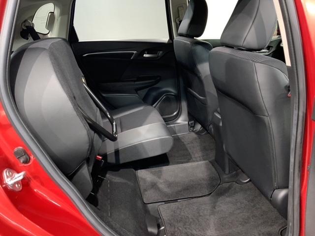 フィットハイブリッド Ｌホンダセンシング　最長５年保証　ナビＶＸＭ－１９５ＶＦｉ　ＴＶ　Ｒカメラ　ＣＤ録音　ＢＴオ－ディオ　ＤＶＤ　ドラレコ　ＥＴＣ　ＬＥＤライト　ＶＳＡ　クルコン　フォグ　スマートキー　盗難防止装置　整備記録簿　ＡＡＣ（34枚目）