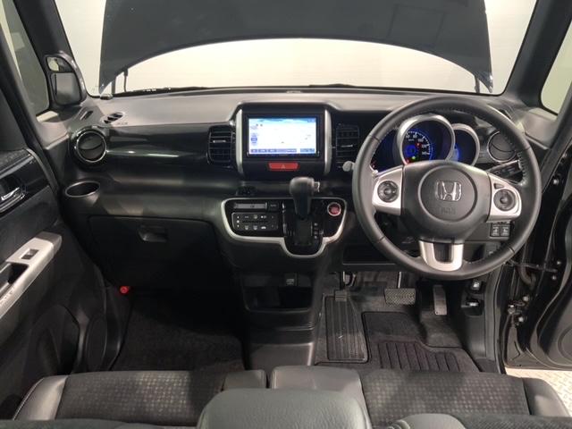 Ｎ－ＢＯＸカスタム Ｇ・ターボＬパッケージ　１年保証　ナビ　ＴＶ　Ｒカメラ　ＤＶＤ　ドラレコ　ＥＴＣ　ＨＩＤ　両側電動ドア　ＶＳＡ　クルコン　アルミ　スマ－トキ－　盗難防止装置　整備記録簿　ＡＡＣ　スペアキ－　ドアバイザ－　ベンチシ－ト　Ｂカメ（7枚目）