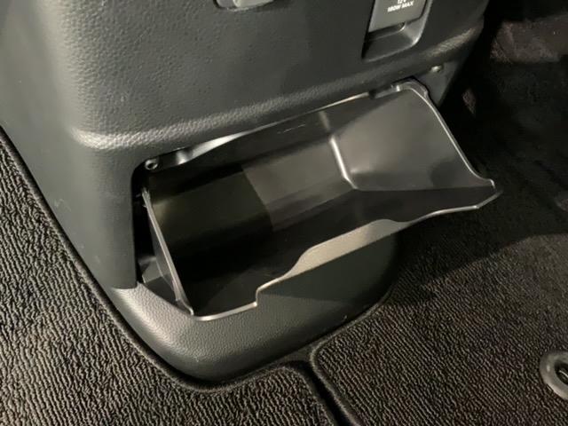 Ｎ－ＢＯＸカスタム Ｌ　Ｈ　ＳＥＮＳＩＮＧ　最長５年保証　ワンオーナー　ナビＶＸＭ－２１４ＶＦｉ　ＴＶ　Ｒカメラ　ＣＤ録音　ＢＴオ－ディオ　ＤＶＤ　ドラレコ　シートヒーター　ＥＴＣ　ＬＥＤライト　ＶＳＡ　両側電動ドア　フォグ（28枚目）