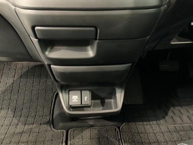 フリード Ｇ・ホンダセンシング　最長５年保証　ワンオーナー　ナビＶＸＭ－２１４ＶＦｉ　ＴＶ　Ｒカメラ　ＣＤ録音　ＢＴオ－ディオ　ＤＶＤ　ドラレコ　ＥＴＣ　ＬＥＤライト　両側電動ドア　ＶＳＡ　クルコン　アルミ　スマ－トキ－　スペアキ－（31枚目）