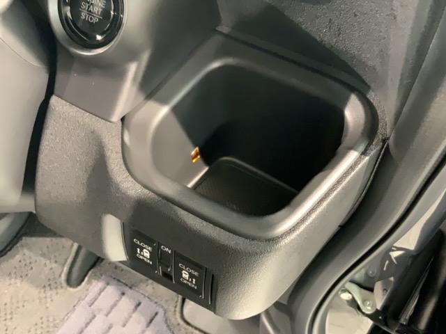 Ｎ－ＢＯＸカスタム ベースグレード　Ｈ　ＳＥＮＳＩＮＧ　新車保証　試乗車　ワンオ－ナ－　ナビＶＸＭ－２４５ＺＦＥｉ　ＴＶ　Ｒカメラ　ＢＴオ－ディオ　シ－トヒ－タ－　ＥＴＣ　両側電動ドア　ＶＳＡ　ＡＡＣ（29枚目）