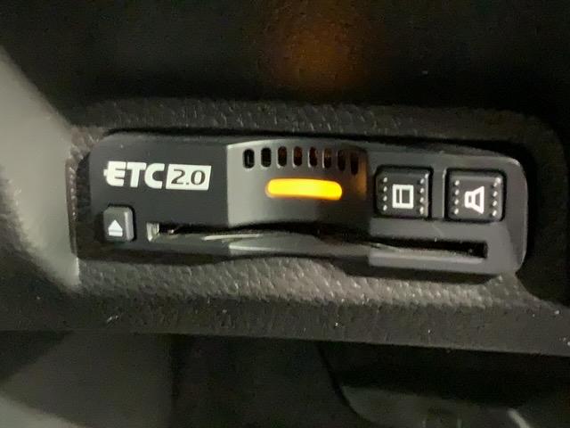 ヴェゼル e:HEV X H SENSING 最長5年保証 ワンオ-ナ- 純正ナビ TV Rカメラ BTオ-ディオ ドラレコ ETC LEDライト VSA クルコン アルミ スマ-トキ- 盗難防止装置 整備記録簿 AAC(15枚目)