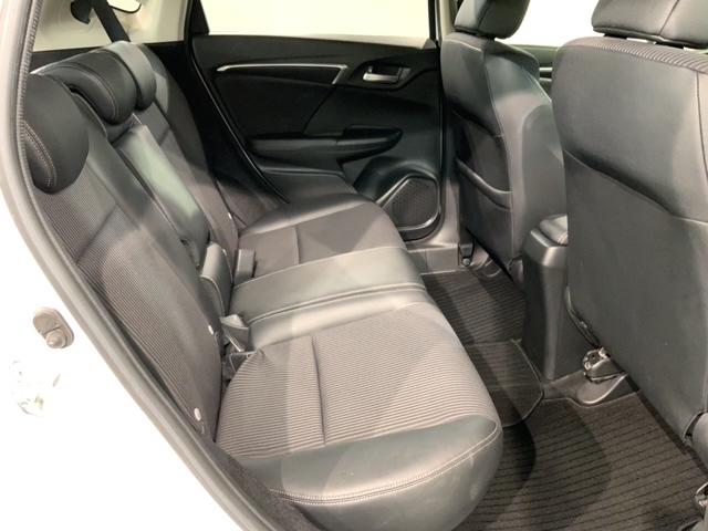 フィットハイブリッド Ｌ　ホンダセンシング　最長５年保証　ナビＶＸＭ－１９４Ｃｉ　Ｒカメラ　ＢＴオ－ディオ　ドラレコ　ＥＴＣ　ＬＥＤライト　ＶＳＡ　クルコン　フォグ　ドアバイザー　スマートキー　盗難防止装置　整備記録簿　ＡＡＣ　Ｗエアバッグ（17枚目）