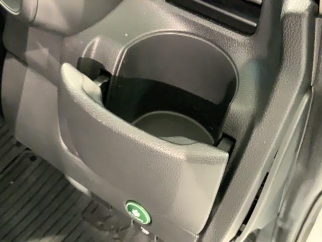 フィットハイブリッド Ｌ　ホンダセンシング　最長５年保証　ナビＶＸＭ－１９４Ｃｉ　Ｒカメラ　ＢＴオ－ディオ　ドラレコ　ＥＴＣ　ＬＥＤライト　ＶＳＡ　クルコン　フォグ　ドアバイザー　スマートキー　盗難防止装置　整備記録簿　ＡＡＣ　Ｗエアバッグ（30枚目）