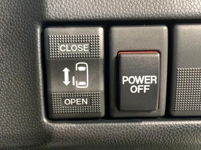 プレマシー ２０Ｓ－スカイアクティブ　セレーブル　１年保証　ワンオ－ナ－　ナビ　ＴＶ　Ｒカメラ　ＢＴオ－ディオ　ＤＶＤドラレコ　ＥＴＣ　ＨＩＤ　横滑り防止　アルミ　スマ－トキ－　盗難防止装置　整備記録簿　ＡＡＣ　スペアキ－　ドアバイザ－　Ｗエアバッグ（14枚目）