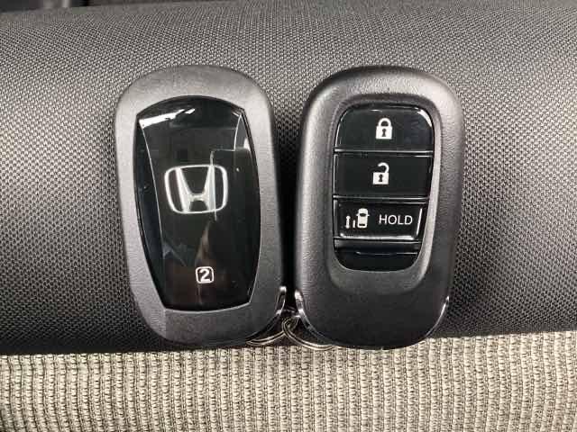 N-BOX ベースグレード 2年間 走行距離無制限 保証付 レンタUP 禁煙車 ワンオーナー 8インチインターナビ フルセグTV BTA 前ドラレコ バックカメラ シートヒーター ETC 左側電動スライドドア スマートキー(23枚目)