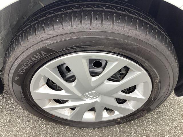 N-BOX ベースグレード 2年間 走行距離無制限 保証付 レンタUP 禁煙車 ワンオーナー 8インチインターナビ フルセグTV BTA 前ドラレコ バックカメラ シートヒーター ETC 左側電動スライドドア スマートキー(24枚目)