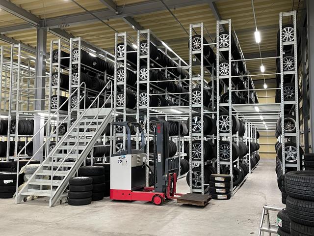 インサイト EX・ブラックスタイル 1年間 走行距離無制限 保証付 ワンオーナー 禁煙車 8インチインターナビ フルセグTV DVD再生 Bluetooth ETC LEDヘッドライト ドライブレコーダー バックカメラ 電動シート(45枚目)