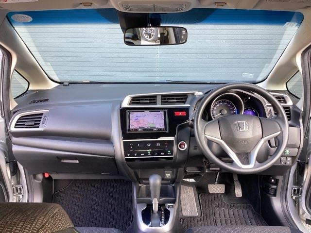 フィット 13G・Lパッケージ 禁煙車 ワンオーナー 7インチメモリーナビ ワンセグTV DVD再生 CD再生 ETC スマートキー スペアキー 衝突軽減ブレーキ 盗難防止装置 横滑り防止装置(15枚目)