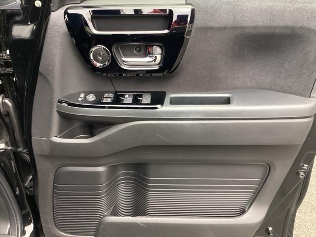 Ｎ－ＢＯＸカスタム Ｌ　１年間　走行距離無制限　保証付　禁煙車　ワンオーナー　７インチインターナビ　Ｂｌｕｅｔｏｏｔｈ　ＣＤ再生　前後ドラレコ　左側電動スライドドア　バックカメラ　シートヒーター　アルミホイール　ＥＴＣ（27枚目）