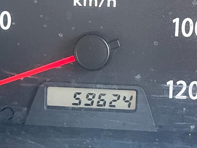 エブリイ ジョイン　オートマ　走行４９７３８ｋｍ　　２ＷＤ　車検２年　新品バッテリー　　オイル／オイルエレメント交換　アルミホイール　パワーウィンドウ　Ｔチェーン　ハイルーフ　ラジオ　ＡＣ　エアバッグ　ＰＳ　スライドドア（2枚目）