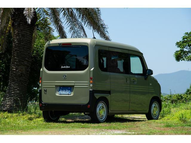 Ｎ－ＶＡＮ＋スタイル ファン・ホンダセンシング　ＳａｎｔａＲｏｓａデモカー　Ａｌａｍｏインテリア　ＭＡＬＩＢＵエクステリア（4枚目）