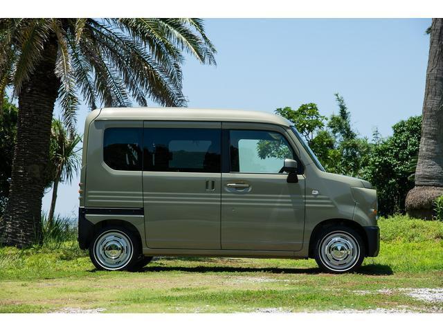 Ｎ－ＶＡＮ＋スタイル ファン・ホンダセンシング　ＳａｎｔａＲｏｓａデモカー　Ａｌａｍｏインテリア　ＭＡＬＩＢＵエクステリア（9枚目）