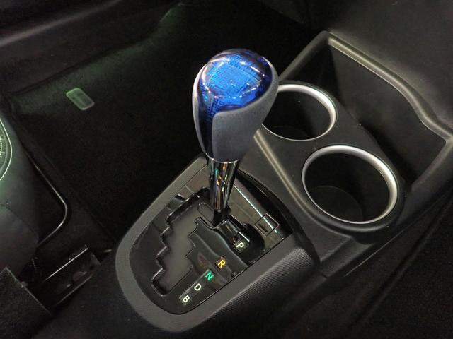 TOYOTA AQUA CROSSOVER