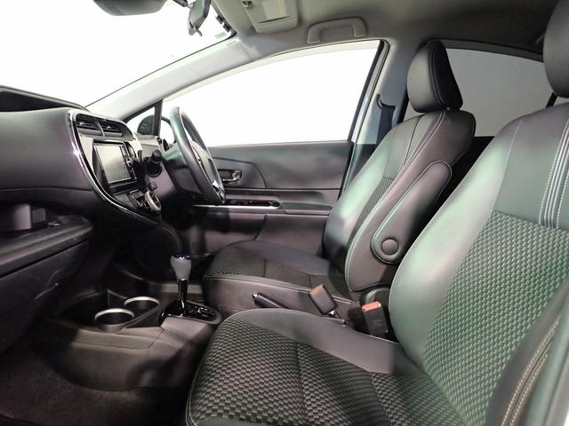 TOYOTA AQUA CROSSOVER
