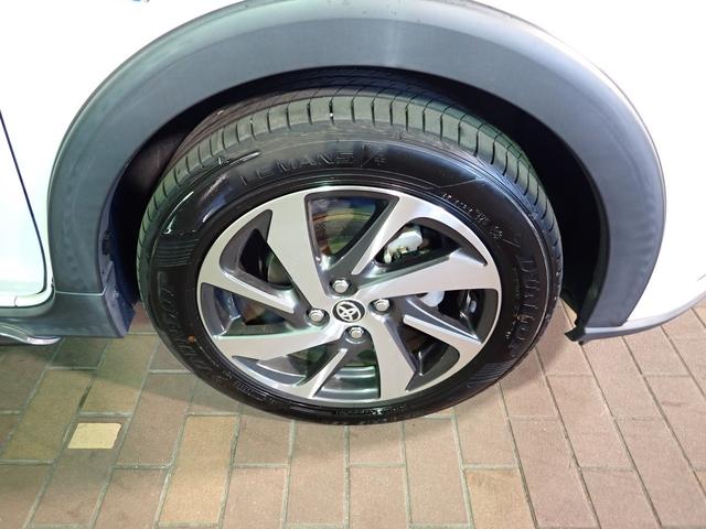 TOYOTA AQUA CROSSOVER