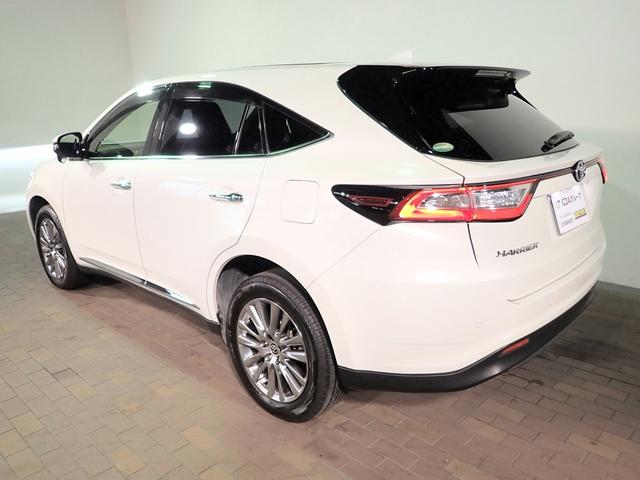 ハリアー プレミアム 禁煙/社外10インチナビ(CD・DVD・BT接続)/バックカメラ/フルセグ/サンルーフ/ETC/ドラレコ/LEDヘッドライト/レーダークルーズコントロール/パワーテールゲート/トヨタセーフティセンス(30枚目)