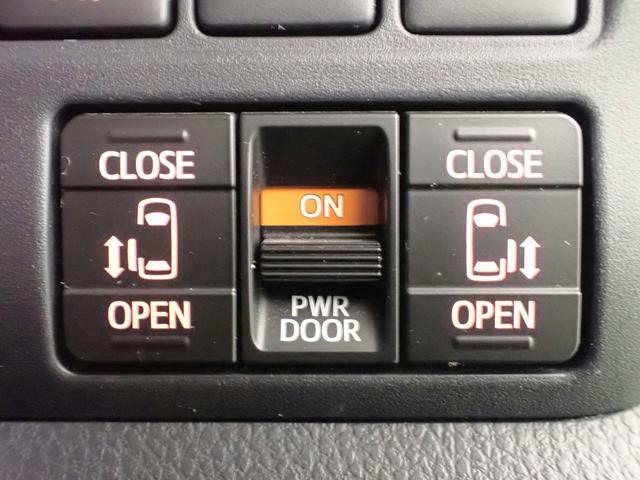 ヴォクシー ＺＳ　ＧＲスポーツ　禁煙／社外１０インチナビ（ＣＤ・ＤＶＤ・ＢＴ接続）フルセグＴＶ／バックカメラ／ミラー型ドラレコ／ＬＥＤヘッドライト／両側パワースライド／フリップダウンモニター／社外クルーズコントロール／純正１８ＡＷ（12枚目）