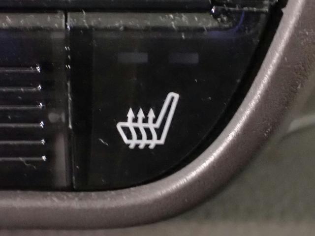 N-BOX L ホンダセンシング/禁煙/社外ナビ(CD・DVD・BT接続)/フルセグTV/バックカメラ/スマートキー/LEDヘッドライト/左パワースライドドア/アダプティブクルーズC/シートヒーター/自社買取車(11枚目)