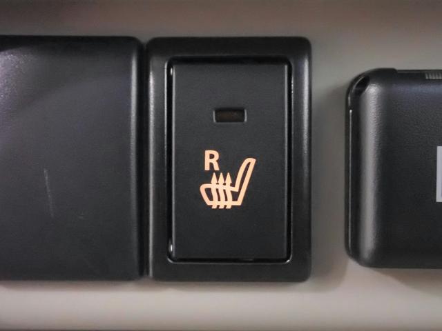 アルトラパンLC L 届出済未使用車/全方位カメラパッケージオーディオレス/スマートキー/LEDヘッドライト(オート)/パーキングセンサー/シートヒーター/デュアルカメラブレーキサポート/残クレ対象♪(9枚目)